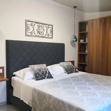 Apartment Private Oasis-villa Sandina *