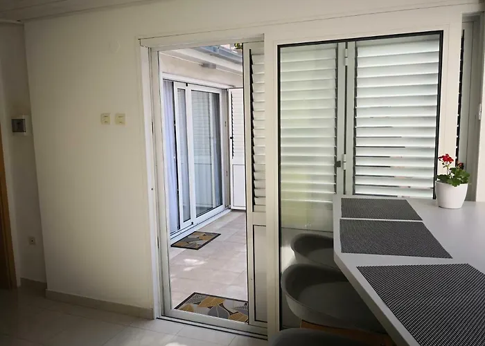 Private Oasis-villa Sandina *