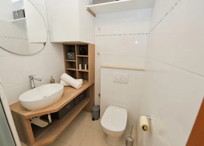 Private Oasis-villa Sandina Apartment