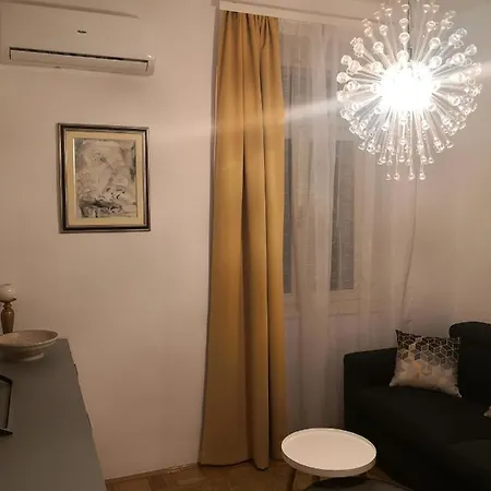 Private Oasis-villa Sandina Apartment