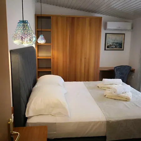 Private Oasis-villa Sandina