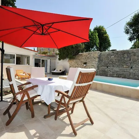 Private Oasis-villa Sandina *