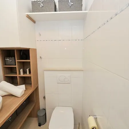 Apartment Private Oasis-villa Sandina