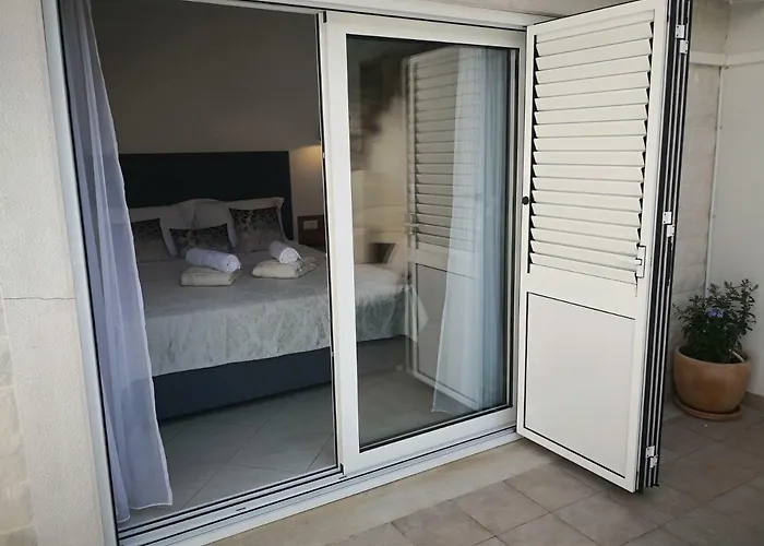 Private Oasis-villa Sandina דירה *