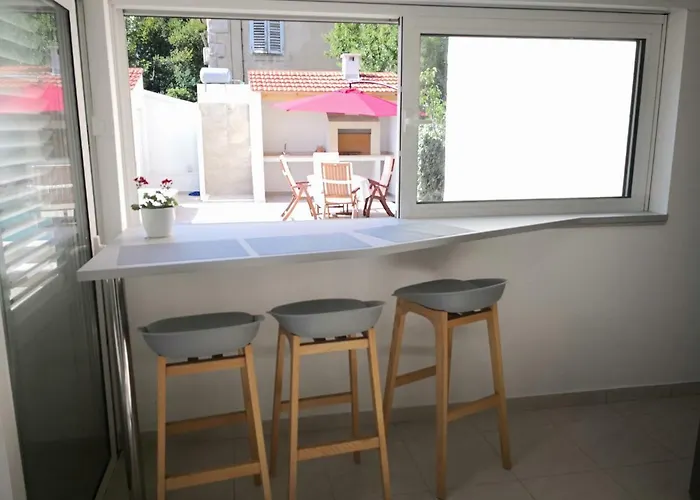 דירה Private Oasis-villa Sandina